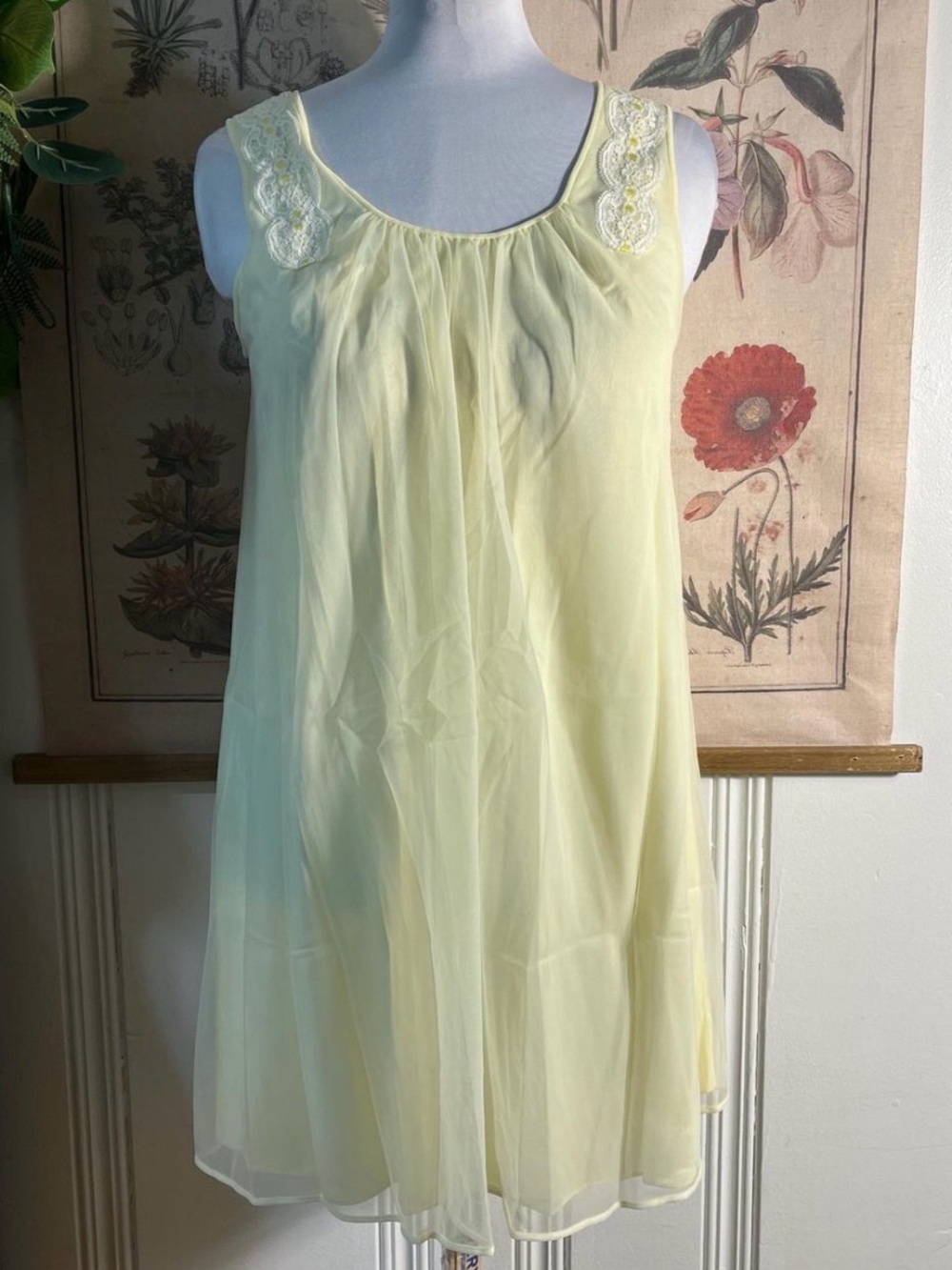 Vintage 60s chiffon babydoll nighty